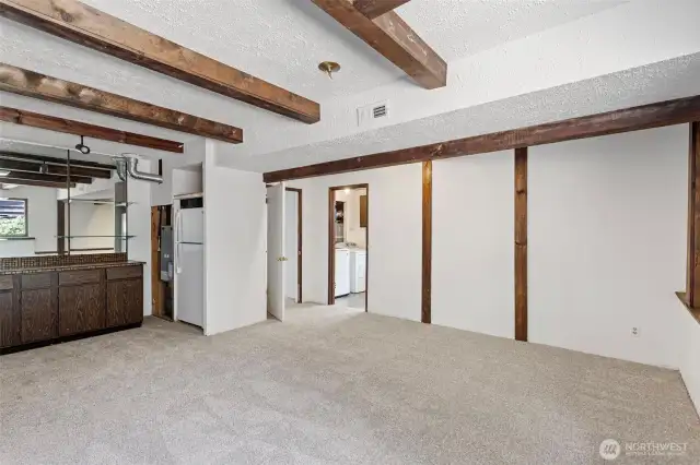 Bonus/Rec/Media room