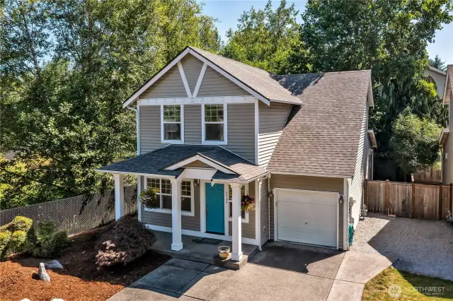 BEAUTIFULLY kept Fife home with a brand new roof, carpet, & paint. Professionally cleaned inside, windows too!
