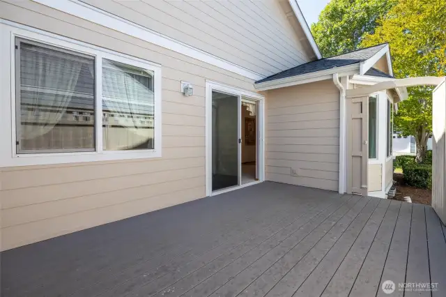 New Trex Deck off Dining Room