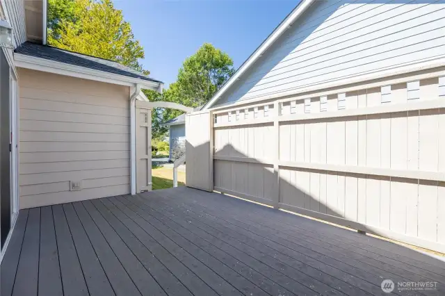 Private Trex Deck