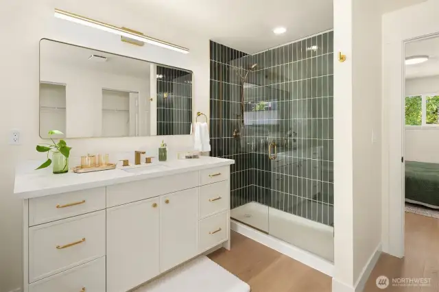 Primary Ensuite Designer Bathroom with Trendy Champagne Gold Finishes