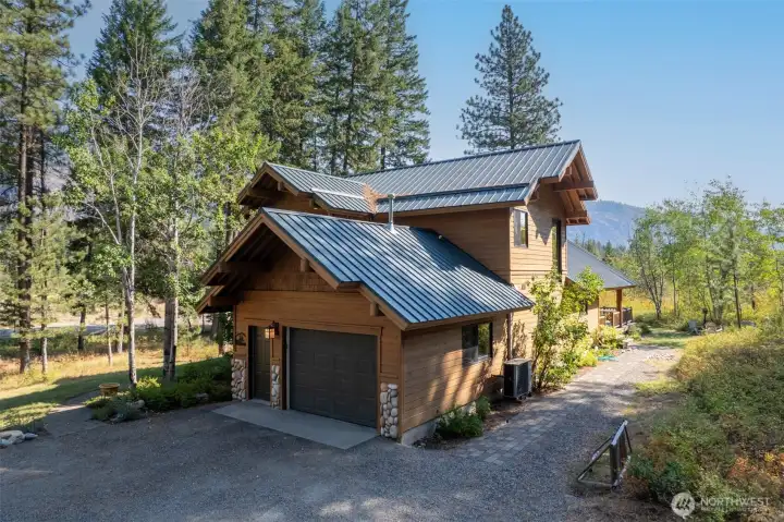 Private location with direct access to community trails.