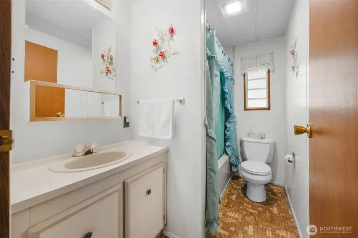 2nd Full Bathroom