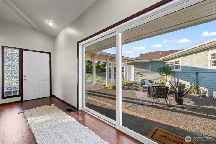 Entry/Patio