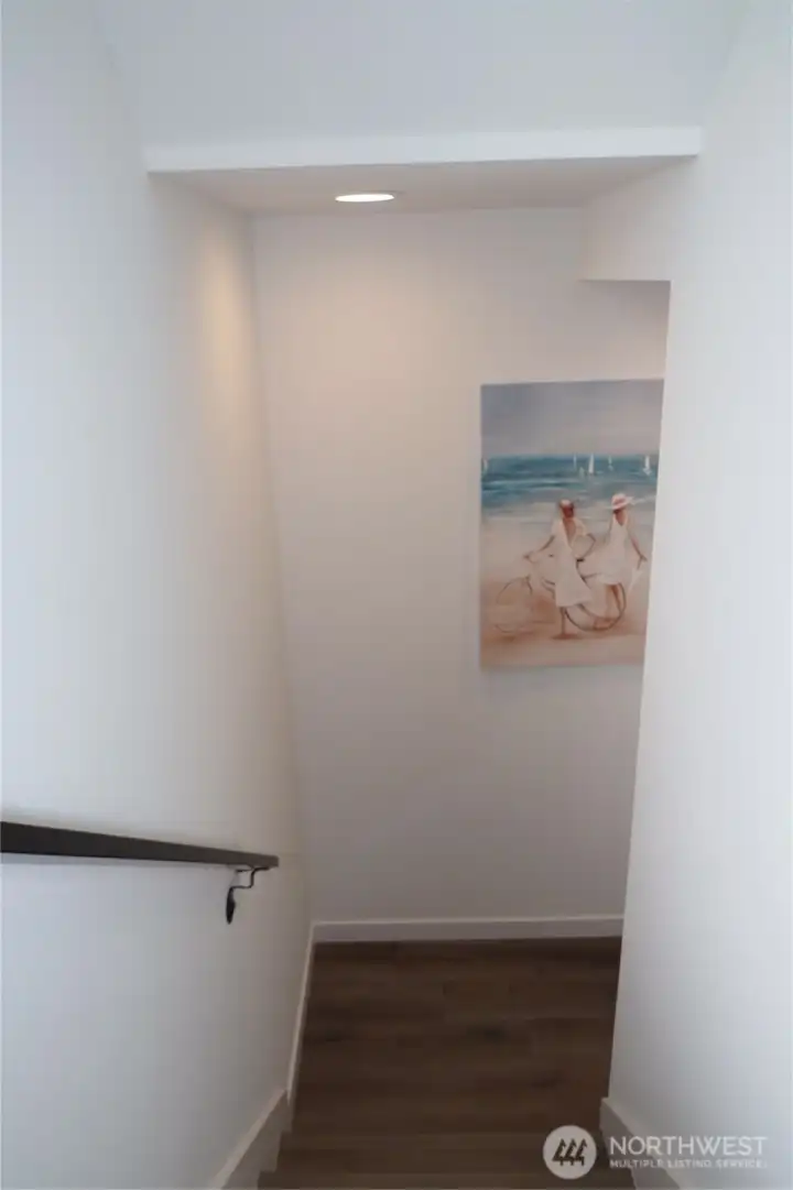 UP THE OTHER STAIRWAY!