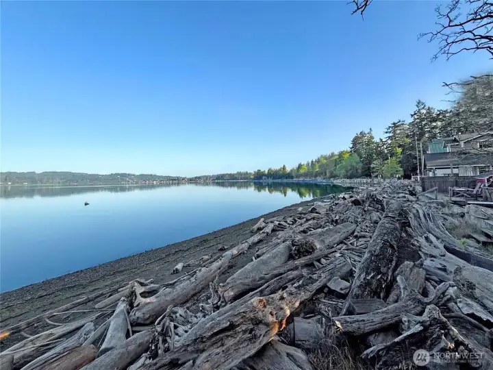 Incredible Setting of Sundin Beach, on Livingston Tidal Bay~