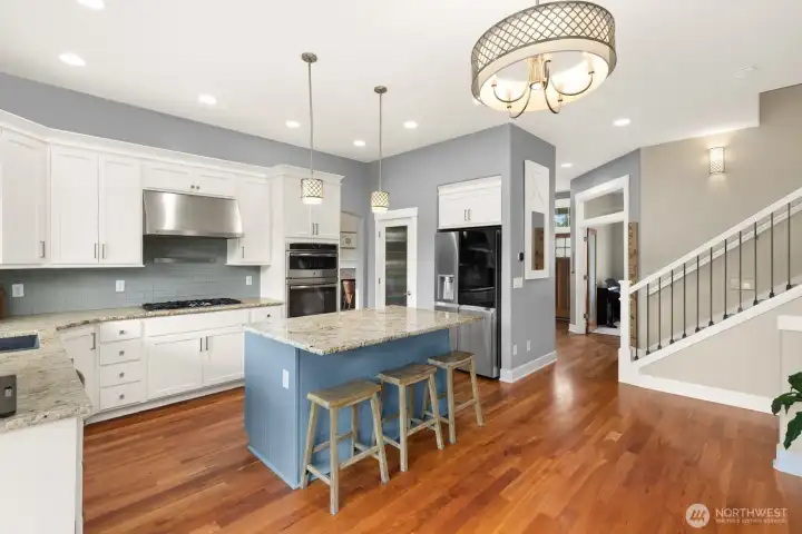 Updated kitchen with walk in pantry.