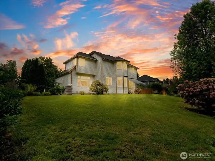 Make this back yard what you would like it to be. Room for a vegetable garden, fruit trees or ....