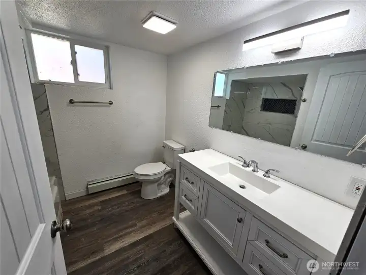 Downstairs full bath