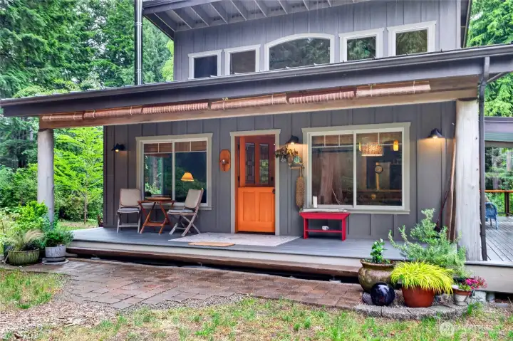 Hang Out on the Large Covered Porch!