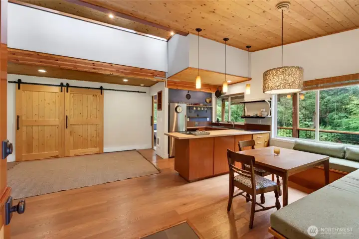 Enter into Comfort and Modern Living Area!
