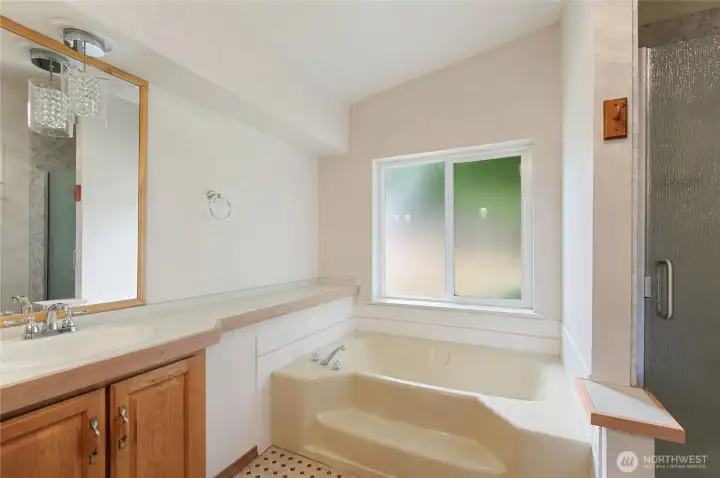 Primary bath