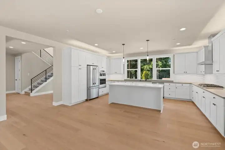 Kitchen / Dining
