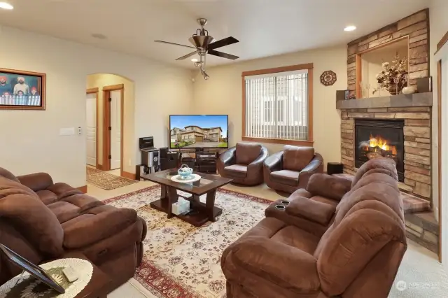 Family Room w/ Fireplace