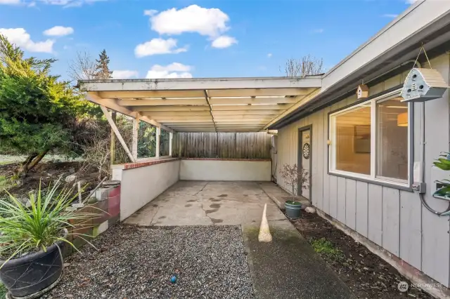 Covered Patio Area