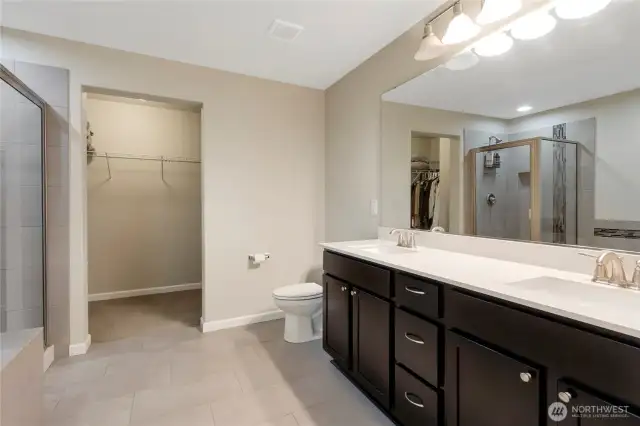 Master Ensuite