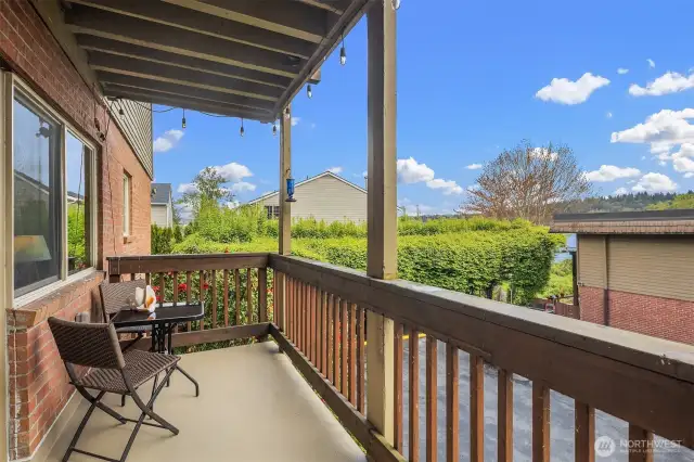 Large deck facing the lake
