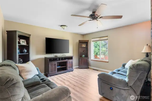 Upstairs Bonus Room