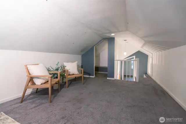 A look back toward the stairs and the walk-in closet.