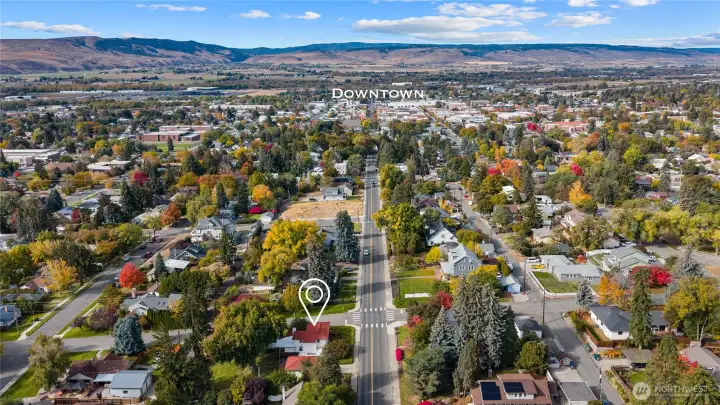 Desirable Craigs Hill Neighborhood