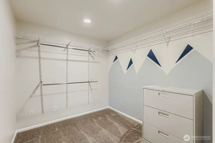 Primary Walk in Closet