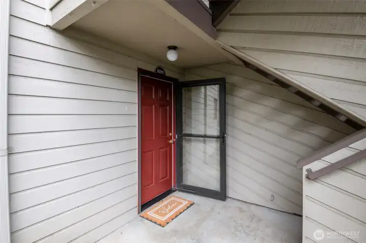 Ground floor unit with just a few stairs from your covered parking space to your front door.
