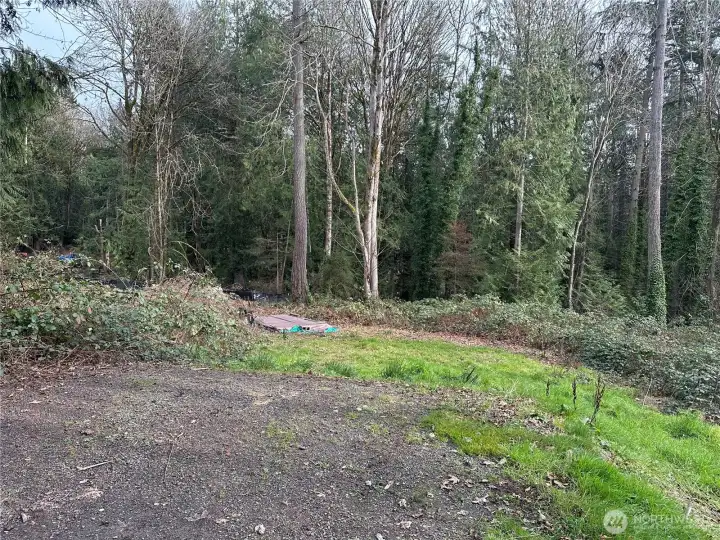 Easy parking at top, RV pad too.