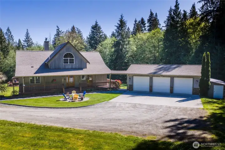 New Roof 5 Years Ago, Clear Cedar Siding restained 2 years ago