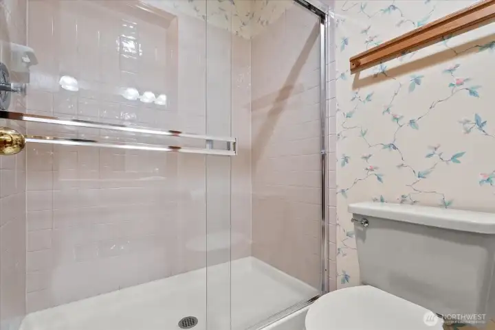 primary shower