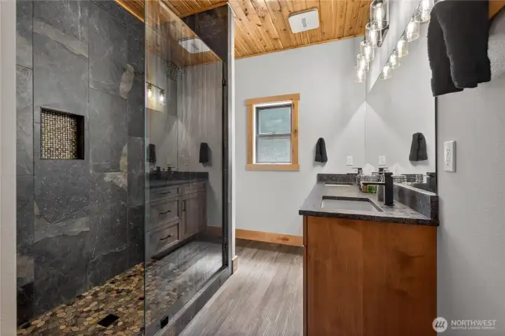 Main Level Bath