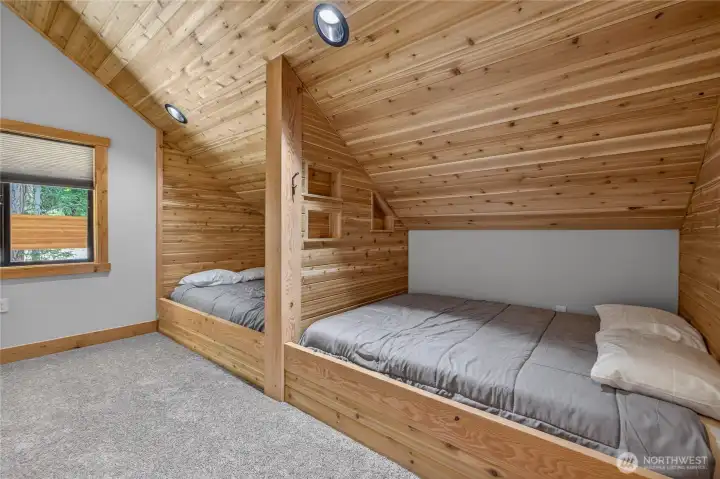 Upper Bunk Room