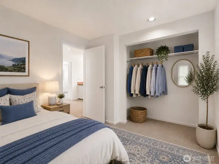 Designed to evolve with your needs, this flexible room can easily serve as a workspace, hobby room, wellness space, or additional sleeping area.