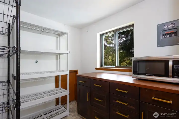 Walk-in Pantry/Storage