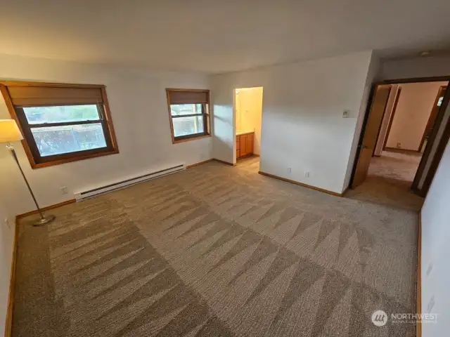 Large main bedroom with ensuite bathroom.