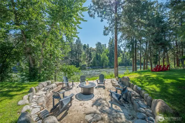 Firepit with a view for your pleasure