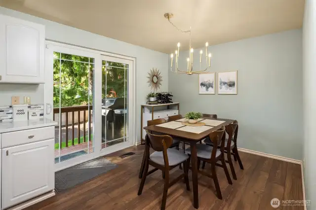 Dining inside or out?