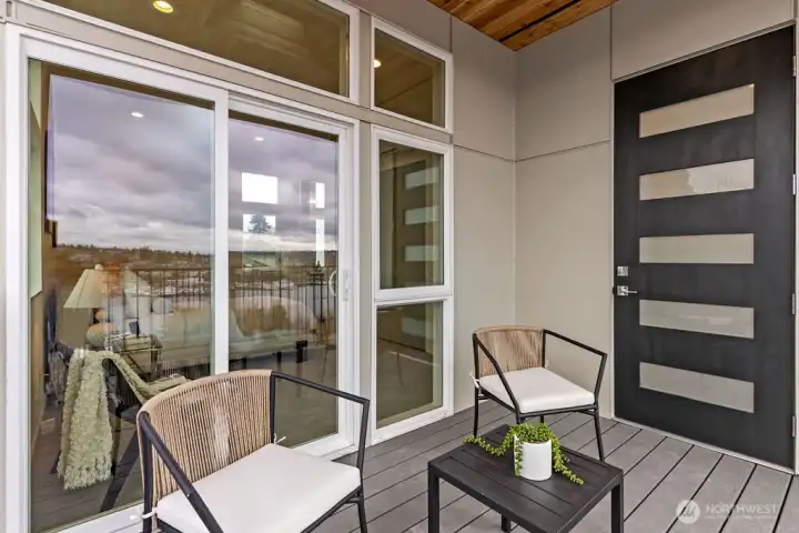 4th floor balcony-Picture is of similar staged unit-