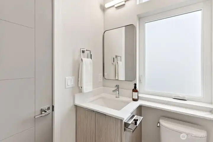 4th Floor Full bath-Picture is of similar staged unit-