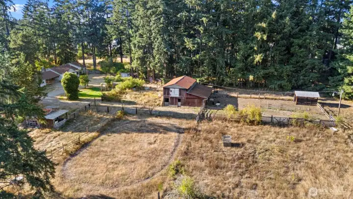 2 story pole barn with bale elevator.
