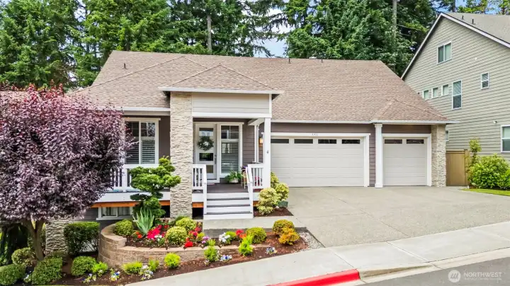 Welcome to Peacock Meadows near downtown in Gig Harbor.  This delightful gated intimate enclave is a short walk to downtown shops and restaurants