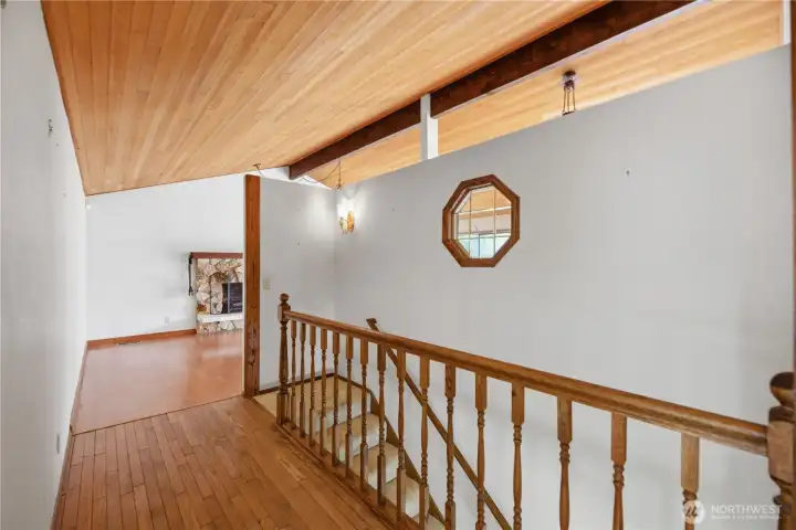 Hallway front entry to downstairs