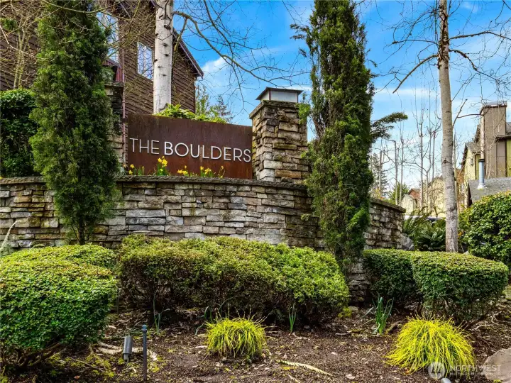 The Boulder condo complex is located right next the everything. Walk to restaurants, grocery stores, medical The Boulder condo complex is located next to everything. Walk to restaurants, Redmond town center outdoor shopping mall, medical facilities and hike along the Gillman trail.