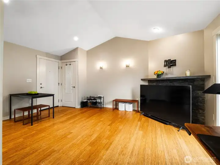 Living area without virtual staging.