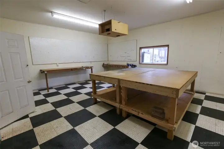 Shop / Craft Room / Office