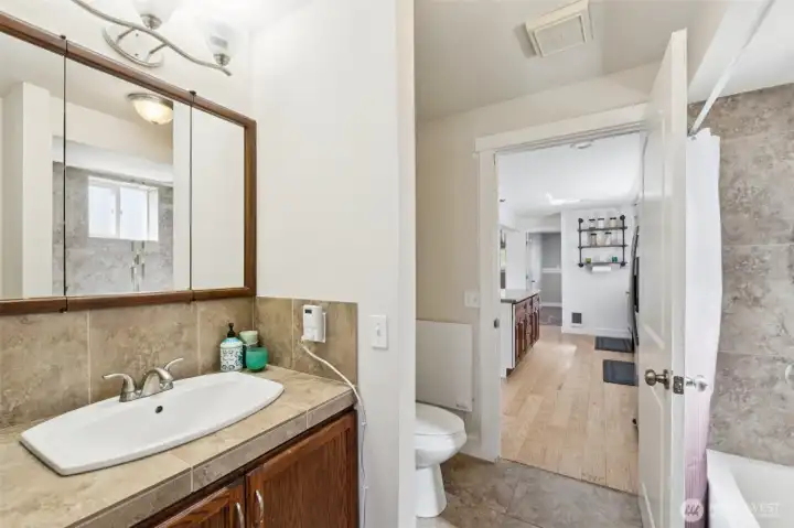 Downstairs bath for 2 downstairs bedrooms