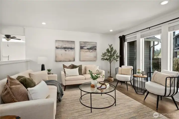 With the big windows, it's light & bright