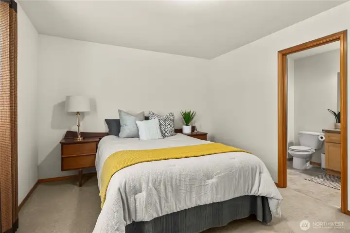 2nd bedroom with en suite full bathroom