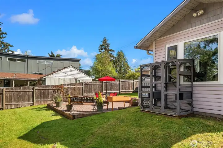 Cadio does not stay.