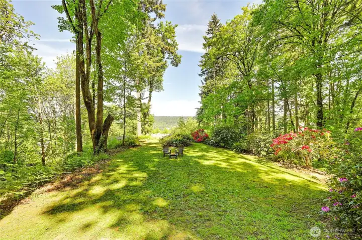 Beautiful flat grass area great for lawn games & firepit