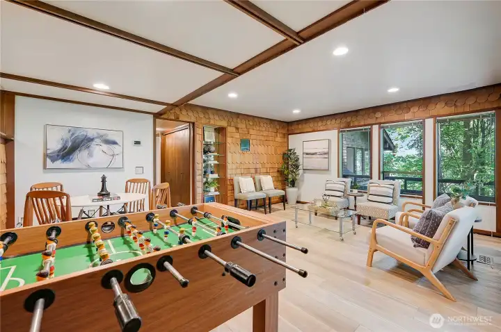 Game room with deck3